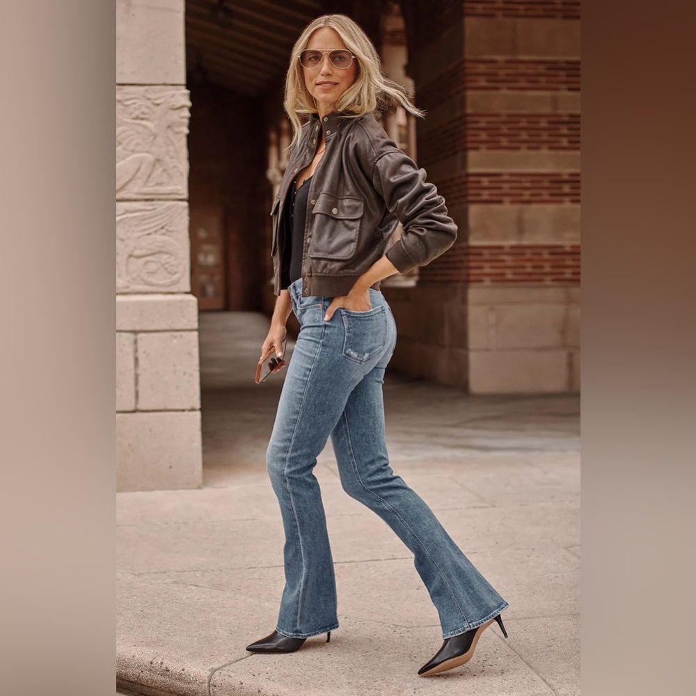 Paige Laurel Canyon High Rise Flare size 31